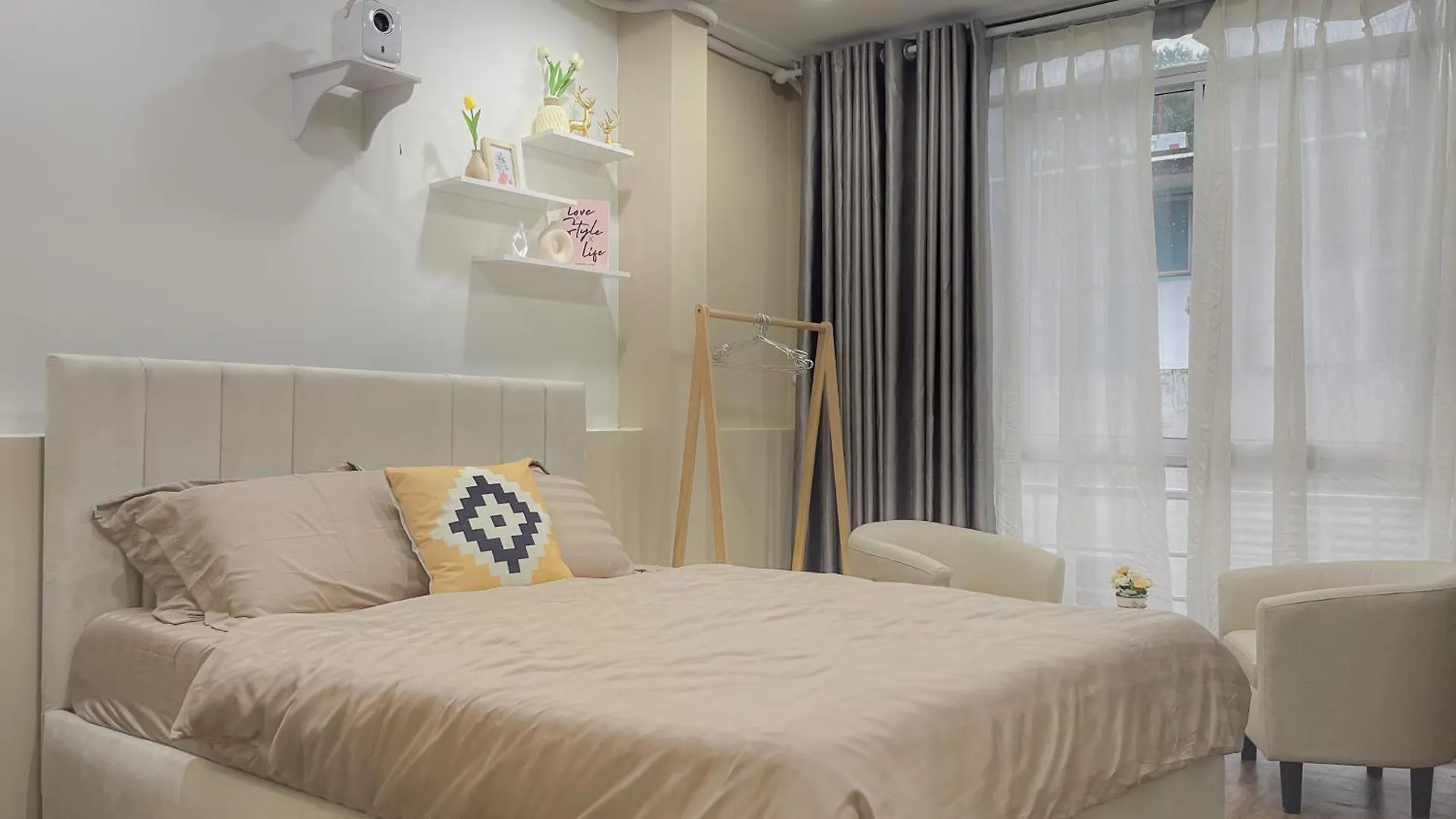Aesthetic Homes Ho Chi Minh City Homestay